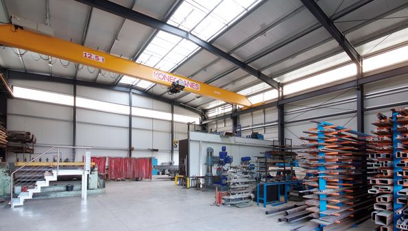 Μεταλλικά βιομηχανικά κτίρια